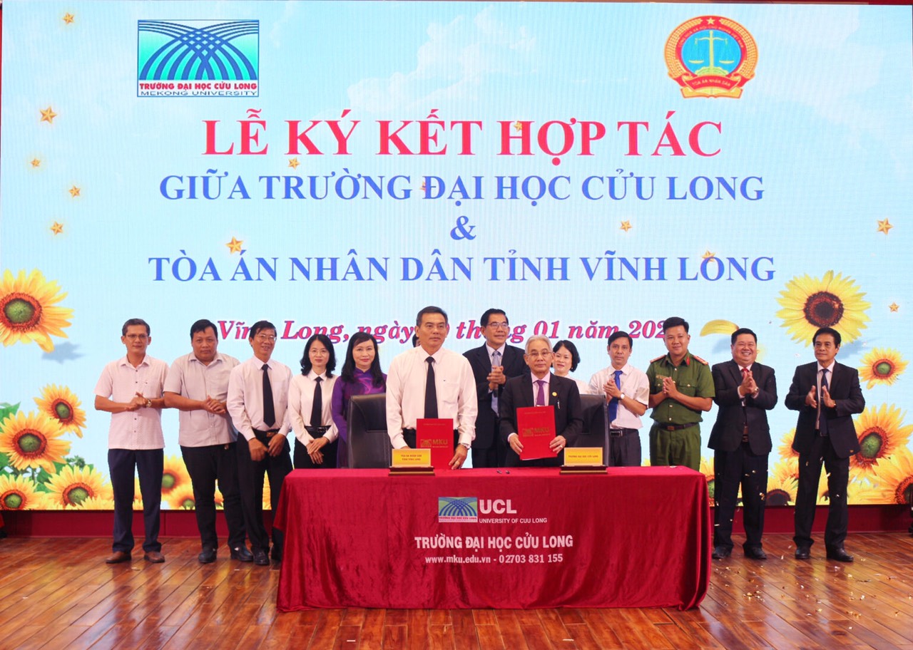 Khoa Luật