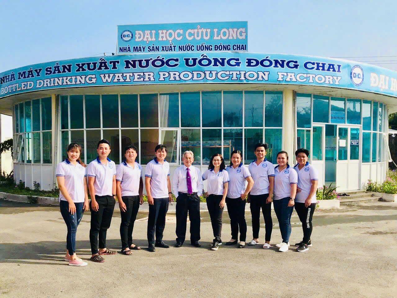 Công ty TNHH sản xuất nước uống đóng chai Đại học Cửu Long
