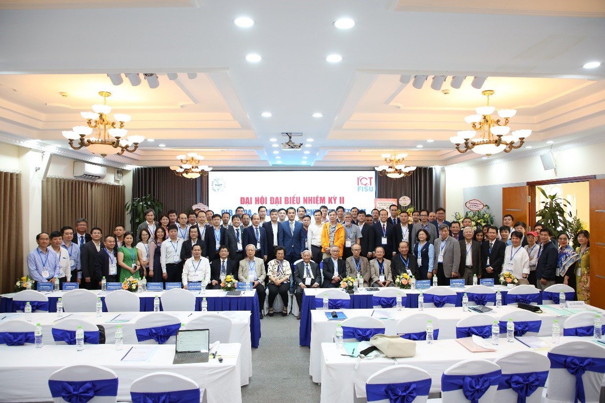 Khoa CNTT-TT tham dự đại hội đại biểu câu lạc bộ các Khoa – Viện – Trường CNTT-TT Việt Nam tại Đại học Quốc gia Hà NộiKhoa CNTT-TT tham dự đại hội đại biểu câu lạc bộ các Khoa – Viện – Trường CNTT-TT Việt Nam tại Đại học Quốc gia Hà Nội